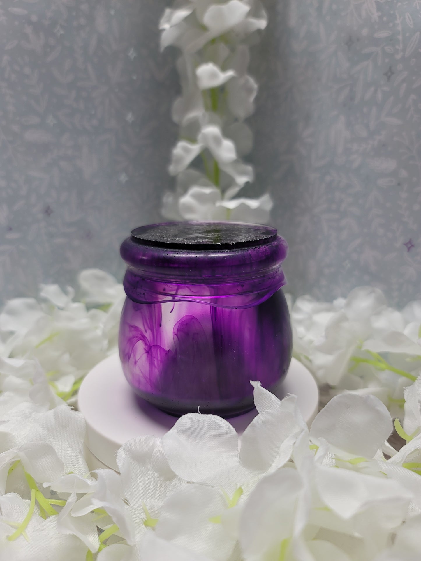 Resin twist top Jar Discount will apply in Cart when You buy 2 for $20