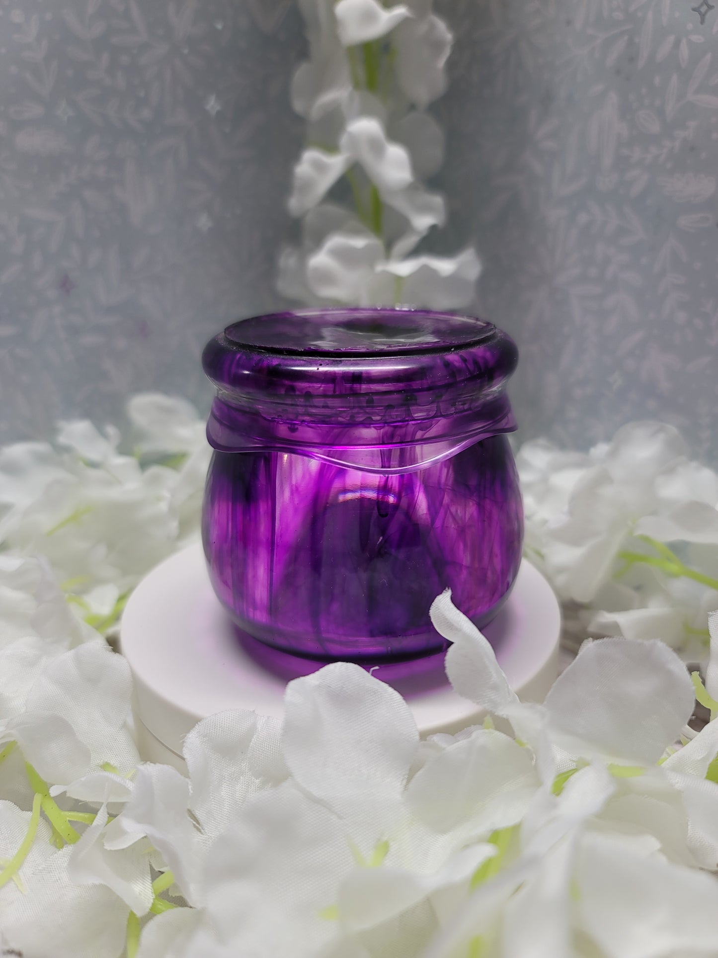 Resin twist top Jar Discount will apply in Cart when You buy 2 for $20